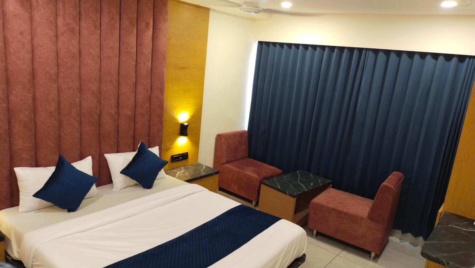 Hotel Campus アーメダバード エクステリア 写真
